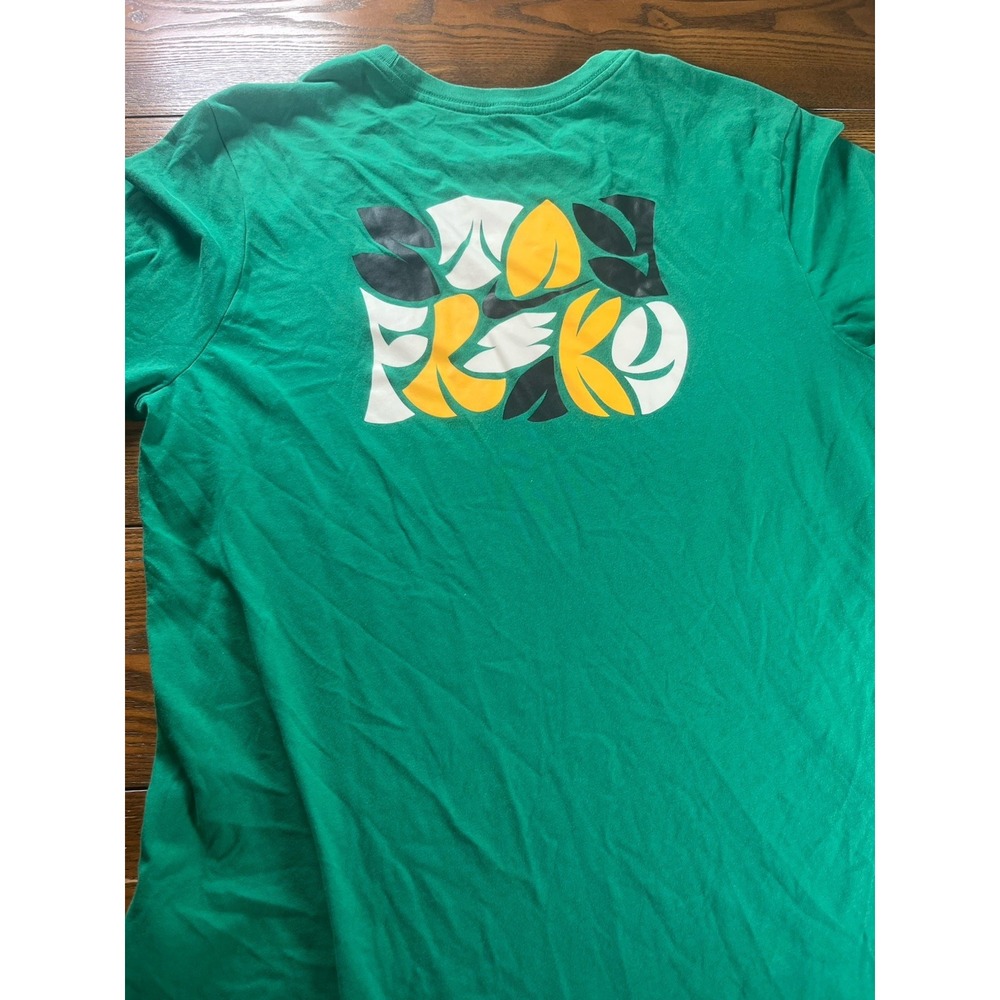 Nike Mens Giannis Antetokounmpo Stay Freaky Dri-FIT T-Shirt Green FJ2316-365 L